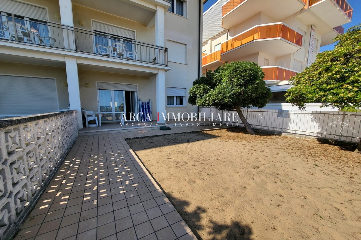Jesolo rent Appartamento MZZ01 foto-