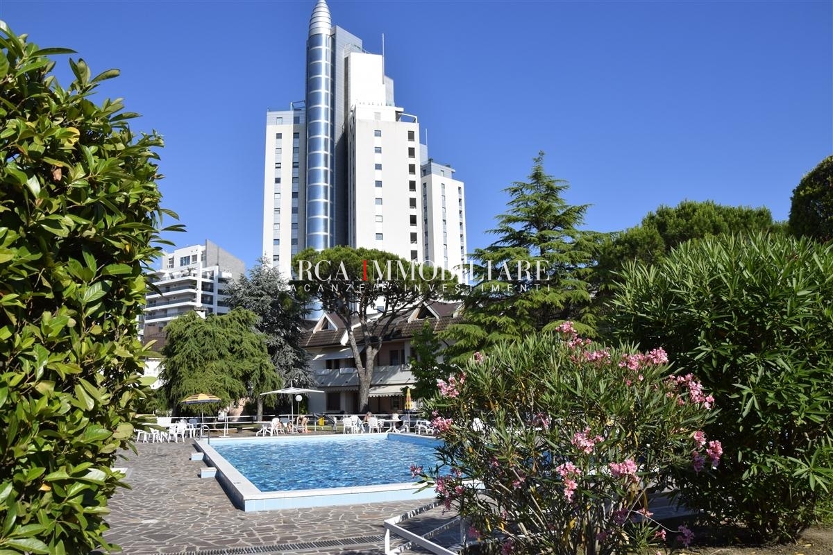  Jesolo affitto Appartamento EQLB13 foto-